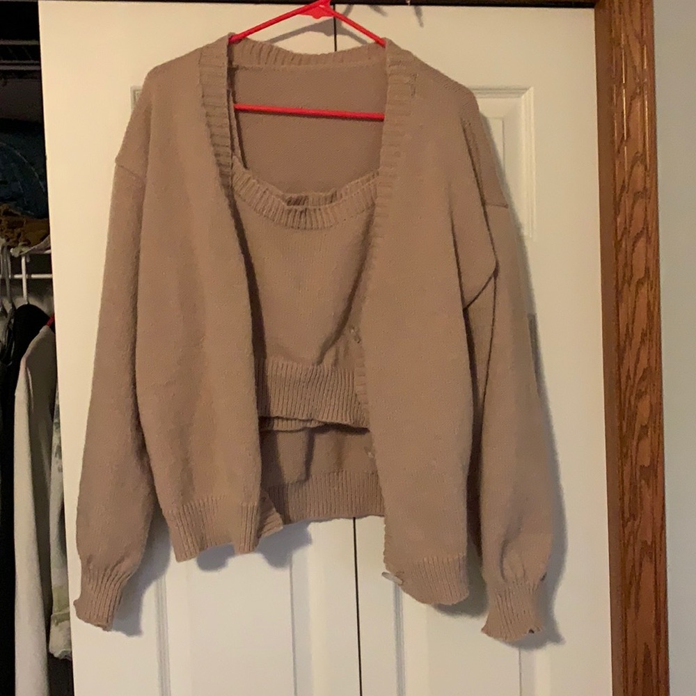 2- piece sweater tank top&cardigan set